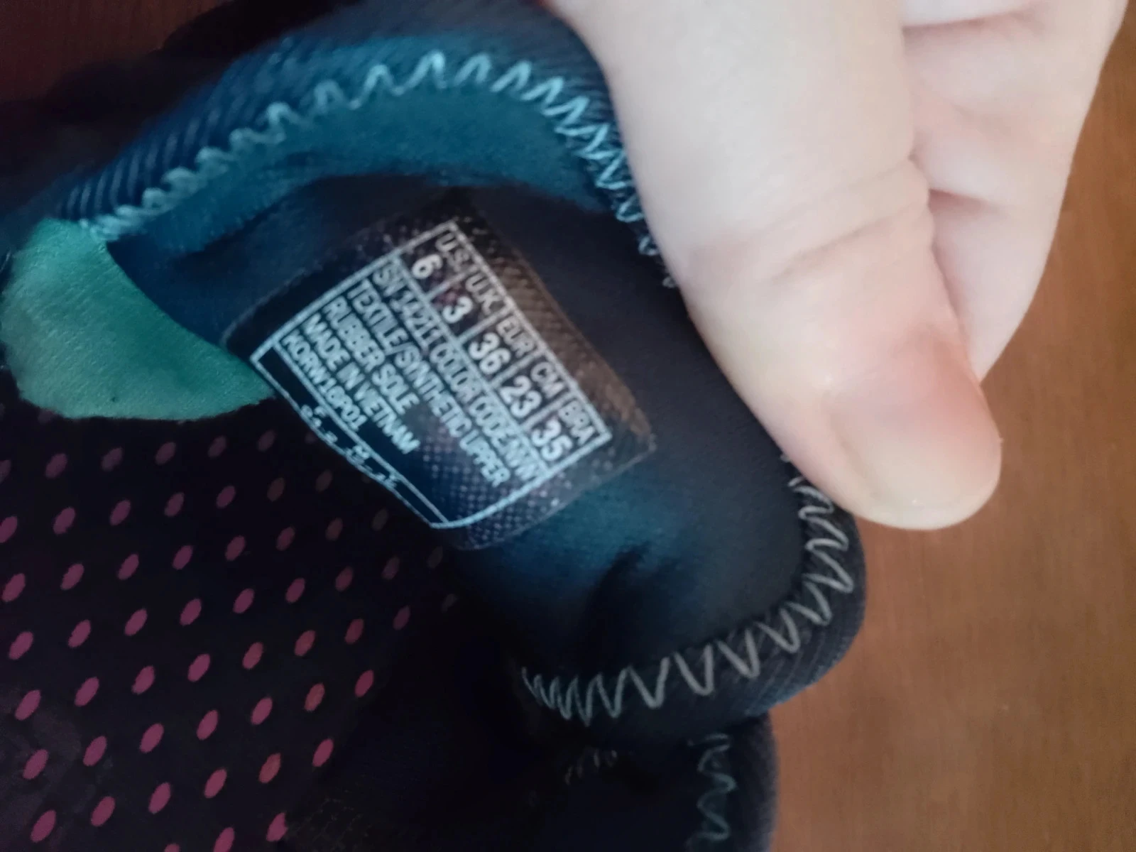 Women's Skechers Sneakers Size 36 – photo 3